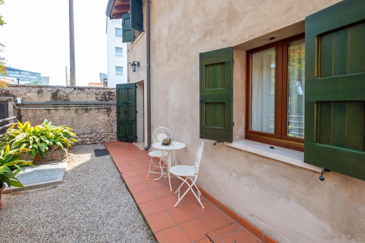 Corte Roveggia - Monolocale Van Gogh Verona Ngoại thất bức ảnh