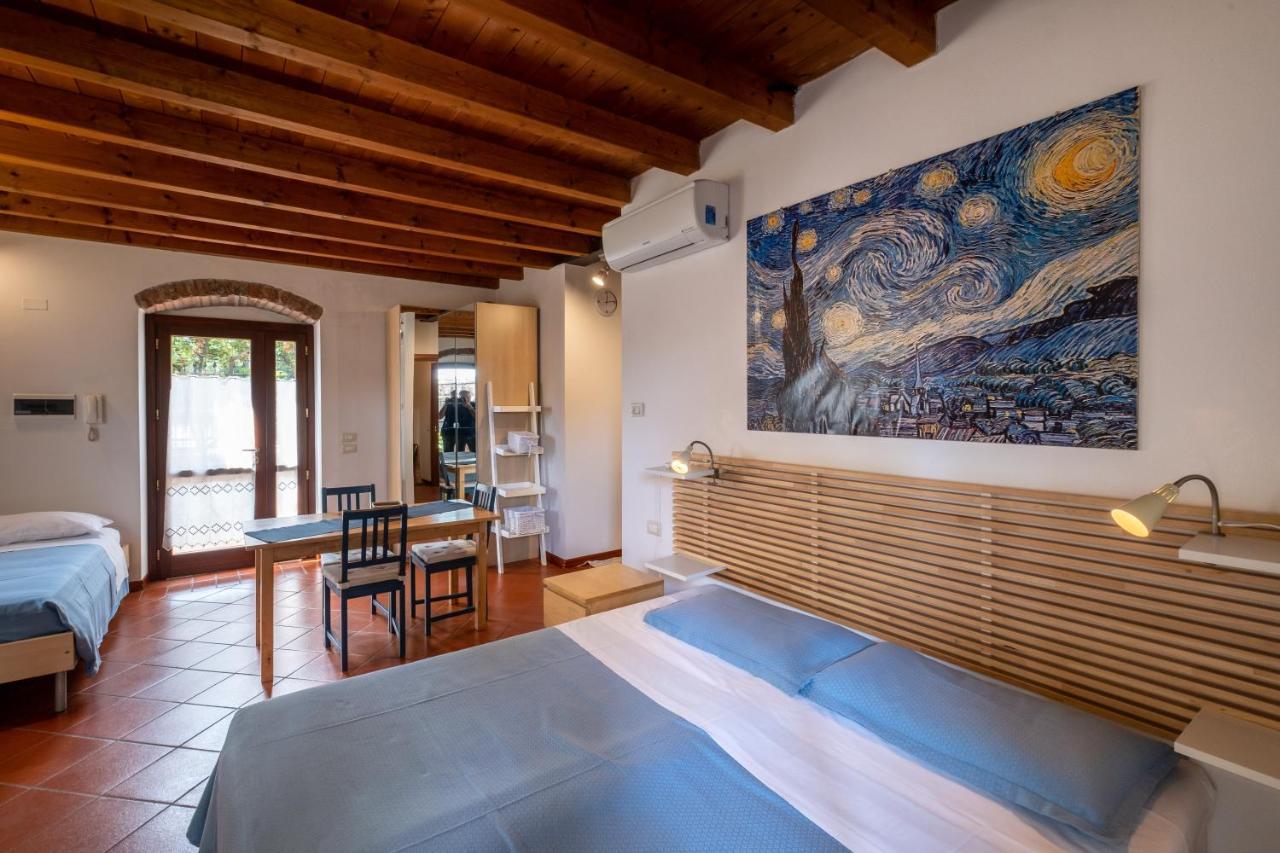 Corte Roveggia - Monolocale Van Gogh Verona Ngoại thất bức ảnh